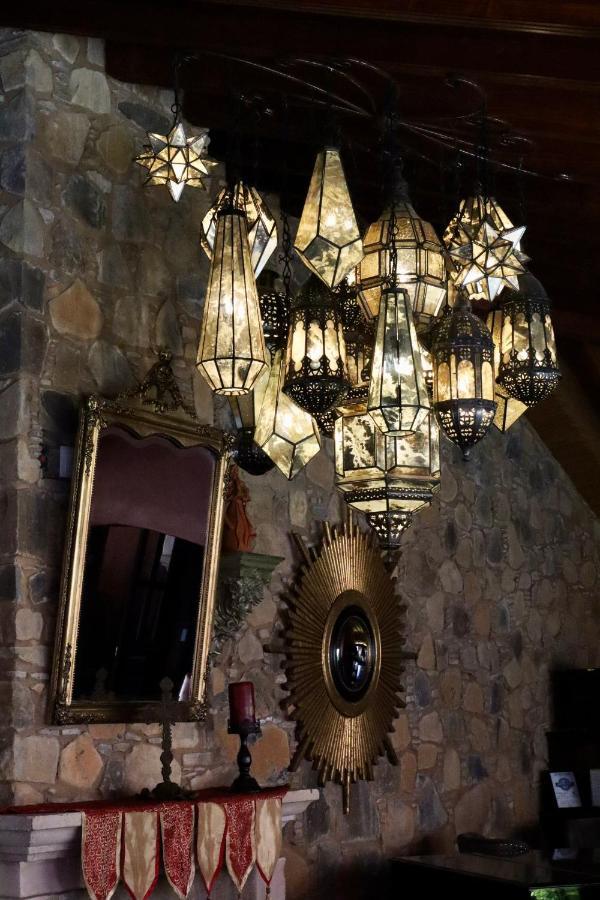 Pátzcuaro Hotel Boutique Casa Colorada מראה חיצוני תמונה