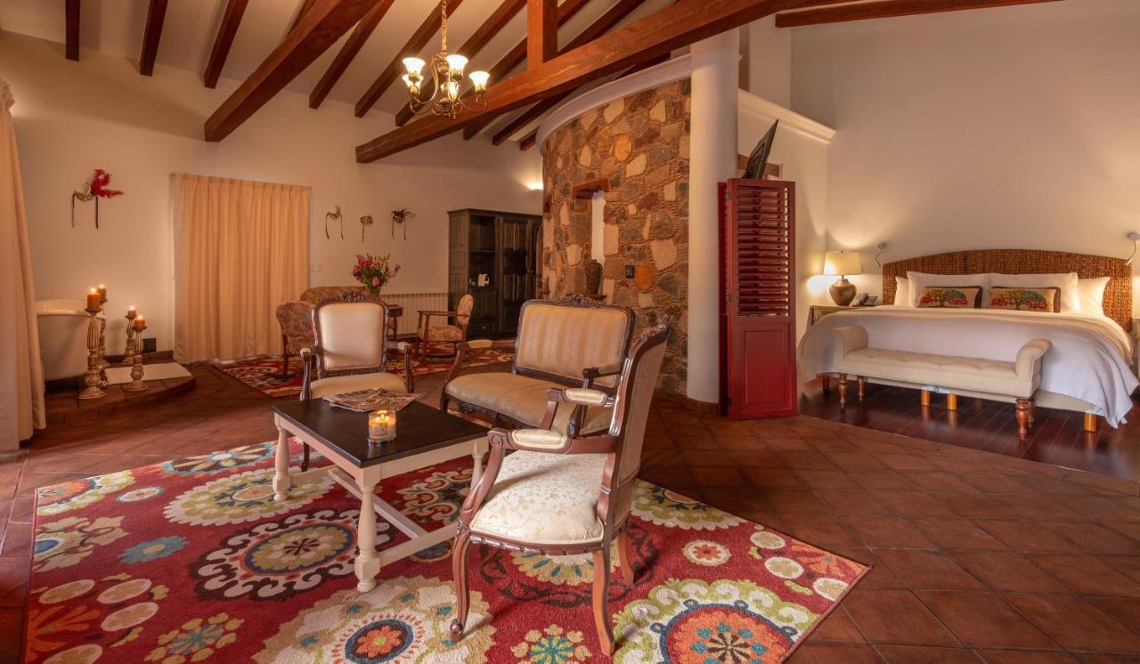 Pátzcuaro Hotel Boutique Casa Colorada מראה חיצוני תמונה